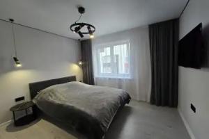 Novaya s Gostinoy i 2 Izolirovannymi Drug ot Druga Spalnyami Flat, Vitebsk
