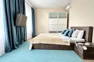 2 Komnatnyie Luxe du Soleil na Pionerskom Prospekte Apartments, Anapa