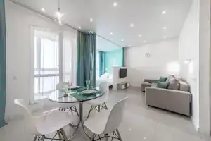 Sovremennaya Studiya Apartments