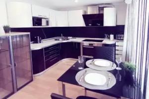 Uyutnaya Studiya S Vidom Na Big Wood Flat, Kirovsk