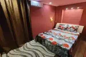 Na L'va Tolstogo 34 Flat, Serov