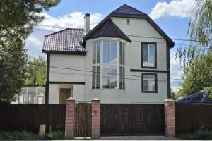 Uyutny Private House, Chekhov