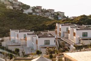 Novva Hotels, Kas
