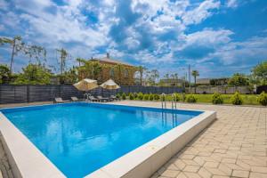 Bronau Shambala Guest House, Gudauta