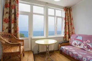 V Chastnom Dome S Vidom Na More I Khram Flat, Yalta