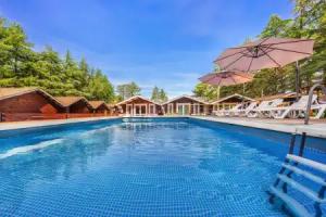 Hotel Eco House Pitiunt Resort, Pitsunda
