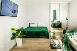 Vozle Samolyota Flat, Novorossijsk