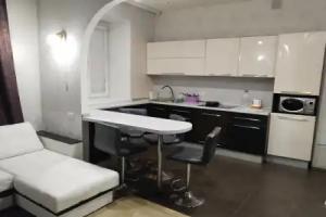 Na Mira Apartment, Zlatoust