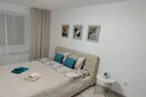 Uyutnaya Flat, Chaykovsky