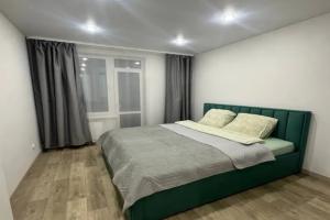 Na Chaykovskogo 100/2 Apartments