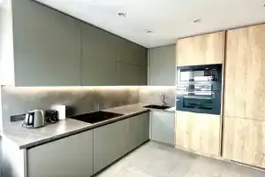 Na Mazurova 21 Apartments