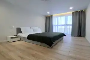 Grove Apartments, Kursk