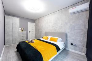 Na Ulitse Sergeya Dzhanbrovskogo, 4k1 Flat, Tyumen