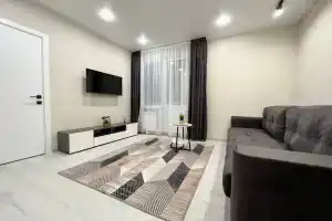 Dvuhkomnatnaya LajlaTov na Metro Varshavskaya ryadom s NII Blohina Flat, Moscow