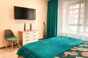 V Novom Zhk Kvartal Khudozhnikov Ryadom S Bgu I Kurganom Flat, Bryansk