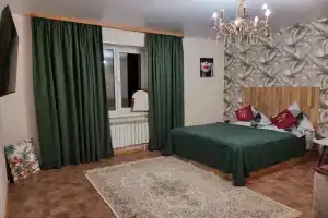 Uyutnaya Trekhkomnatnaya Flat, Aleksandrov