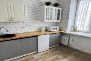 Ryadom S Uvz Patona 8/4 Flat, Nizhniy Tagil