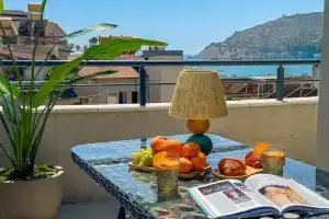 4+1 Qoople Legend  A-40 Semeyny Dupleks s Panoramnymi Vidami na Sredizemnoye More Apartments, Alanya