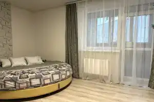 Podsnezhnik s Zakhvatyvayushchim Vidom iz Okna Apartments