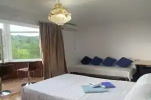 Pentkhaus Po-Prostomu Flat, Sukhumi