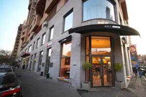 Apartments S 1 Spalney I Balkonom Ot Sweet Home, Yerevan