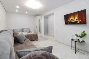S Novym Remontom V Tsentre Apartments, Pavlodar