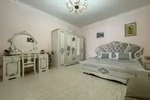 Na Ulitse Tolstogo 1 Apartments, Yalta