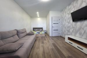 Guestkomi Tentyukovskaya 328 Apartments, Syktyvkar