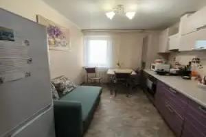 Ryadom S Trassoy Na Volgograd Flat, Saratov