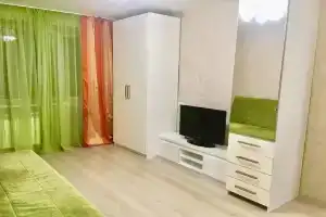 Na ulitse Malysheva 84 Flat, Ekaterinburg
