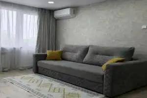 V Spalnom Rayone Flat, Kuybyshev