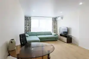 Sutki-24 Apartments, Tobol'sk