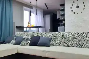 Studiya V Tsentre Surguta Flat, Surgut