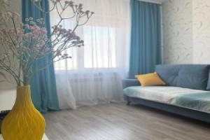 Uyutnaya v Novom Dome Flat, Mirnyj