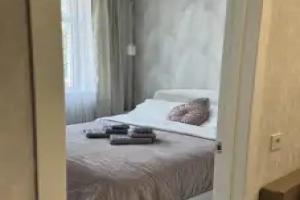 Sutochnaya arenda zhilyya Zhk Prestizh Flat, Novomoskovsk