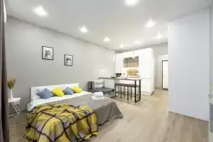 Na Lugovoy 24/3 Apartments