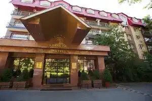 Uyut Hotel, Almaty