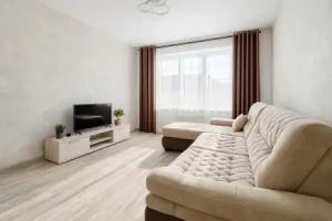 V Tsentre Na Ulitse 1 Maya 33A Flat, Buzuluk