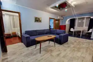 3-Komnatnaya Kvartira na Frunze Flat, Tuapse