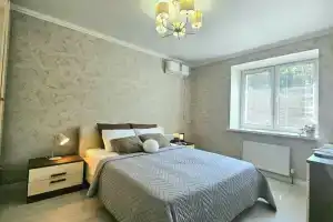 Urban Apartments 2-kh Komnatnaya Ryadom S Metro I Bazoy Otdykha U Lesa Flat