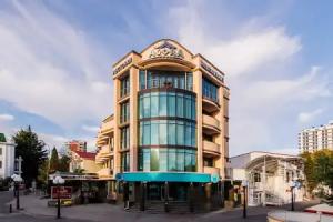 Agora Hotel, Alushta