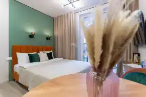 Apartments Stepanenkov Na 8 Marta 204d (199/1), Ekaterinburg