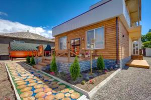 Hillside Karakol B&B, Karakol