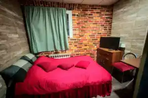 U Starokalinkinskogo mosta Apartments