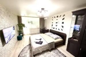 Gorod Saransk Ulitsa na Respublikanskoy Flat, Saransk