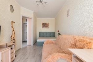 1ka Nevabed U Metro Flat