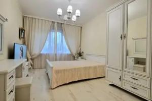 Bolshaya Chetyrekhkomnatnaya Kvartira Flat, Gomel