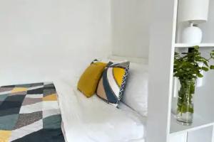 Odnokomnatnaya na Sadovskogo 49 Flat, Novomoskovsk