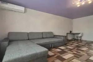 Na Komsomolskoy 37/2 Flat, Komsomolsk Na Amure