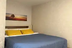 Uyutnaya So Svezhim Remontom Vash Komfort V Rayone S Razvitoy Infrastrukturoy Flat, Tyumen